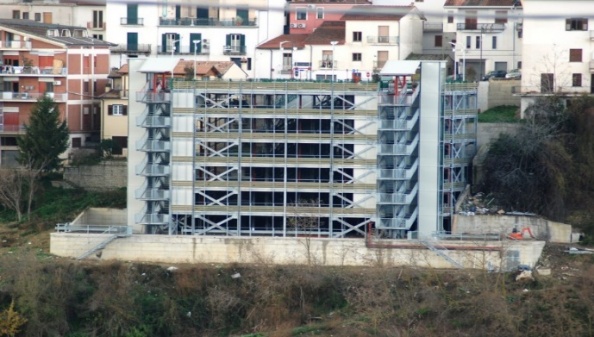 Edificio in fase di realizzazione